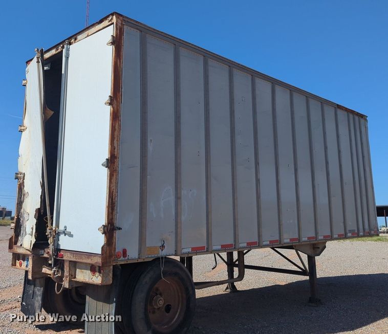 image for item NW9741 1972 Trail mobile dry van trailer
