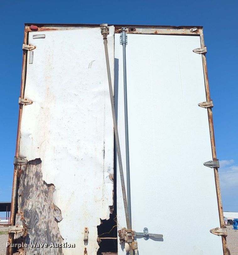 image for item NW9741 1972 Trail mobile dry van trailer