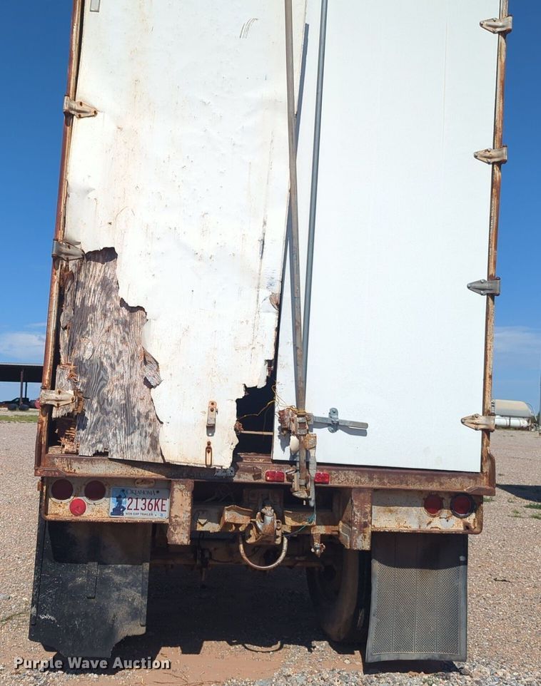 image for item NW9741 1972 Trail mobile dry van trailer