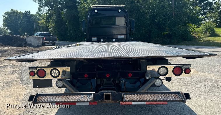 image for item OF9904 2019 Freightliner  Business Class M2 rollback truck