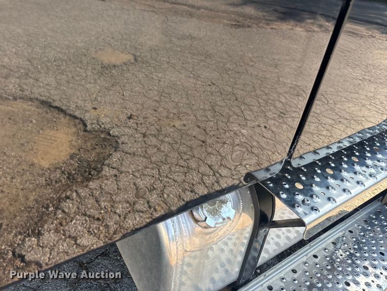 image for item OF9904 2019 Freightliner  Business Class M2 rollback truck