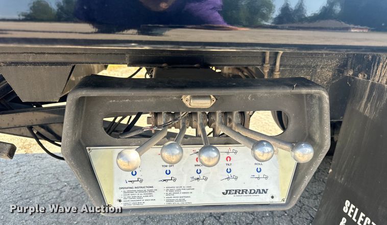 image for item OF9904 2019 Freightliner  Business Class M2 rollback truck