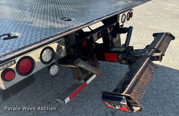 image for item OF9904 2019 Freightliner  Business Class M2 rollback truck