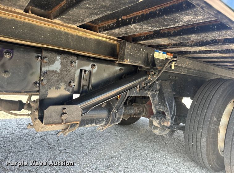 image for item OF9904 2019 Freightliner  Business Class M2 rollback truck