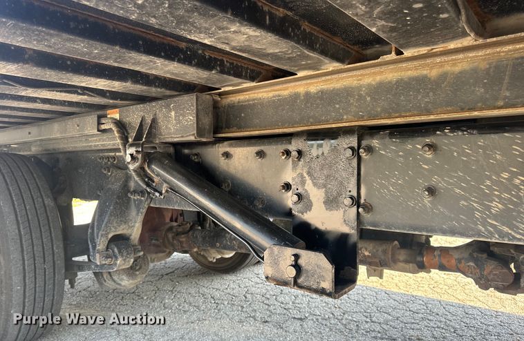 image for item OF9904 2019 Freightliner  Business Class M2 rollback truck