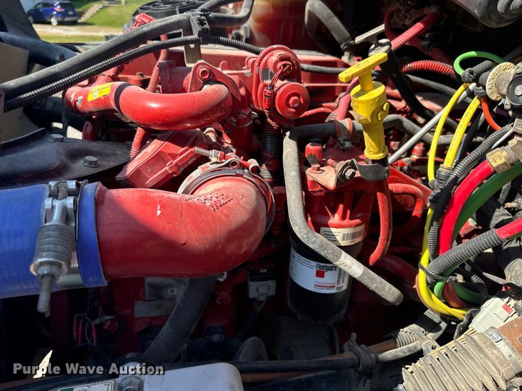 image for item OF9904 2019 Freightliner  Business Class M2 rollback truck