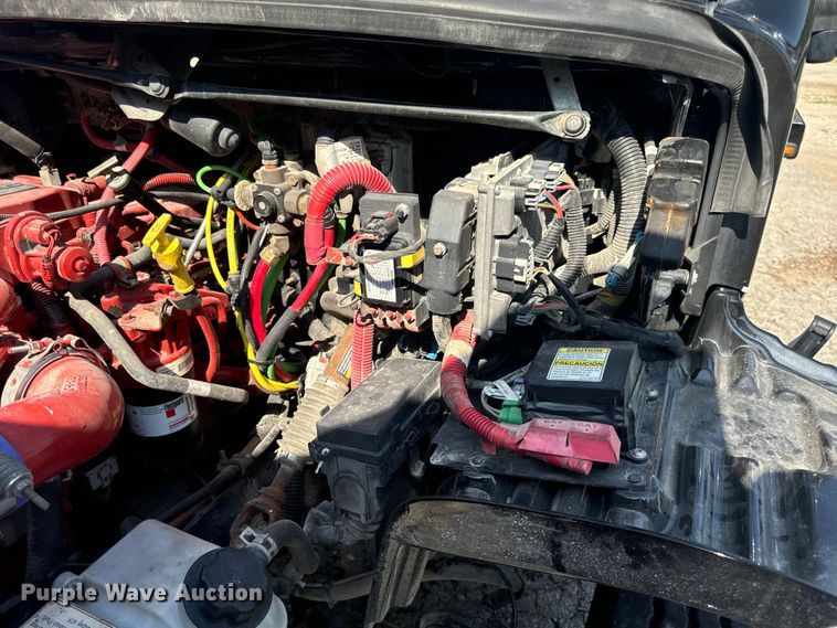 image for item OF9904 2019 Freightliner  Business Class M2 rollback truck