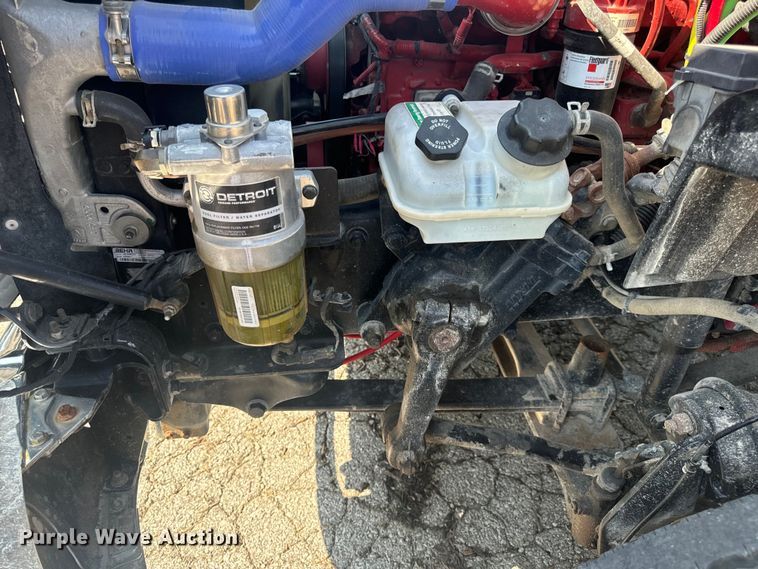 image for item OF9904 2019 Freightliner  Business Class M2 rollback truck