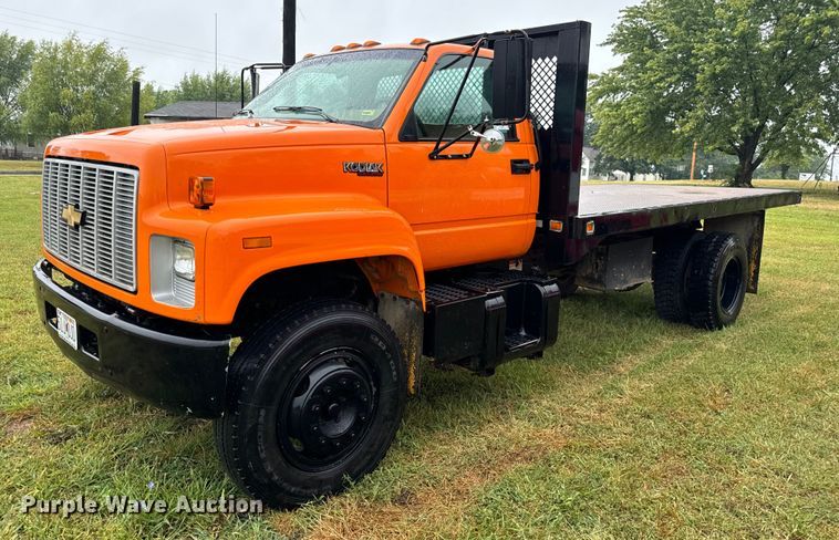 image for item OF9955 1993 Chevrolet  Kodiak C5500 dump flatbed truck