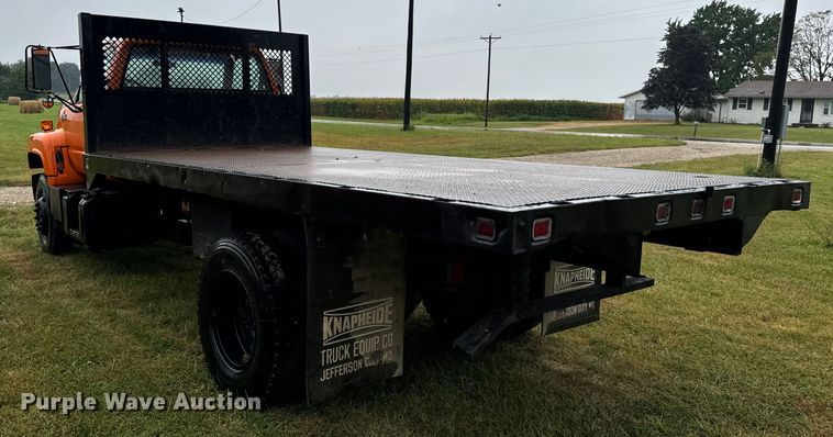 image for item OF9955 1993 Chevrolet  Kodiak C5500 dump flatbed truck