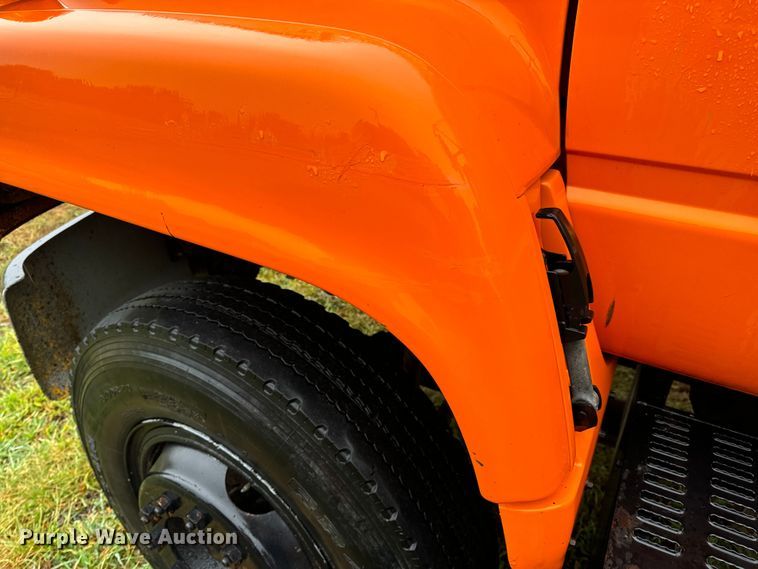 image for item OF9955 1993 Chevrolet  Kodiak C5500 dump flatbed truck