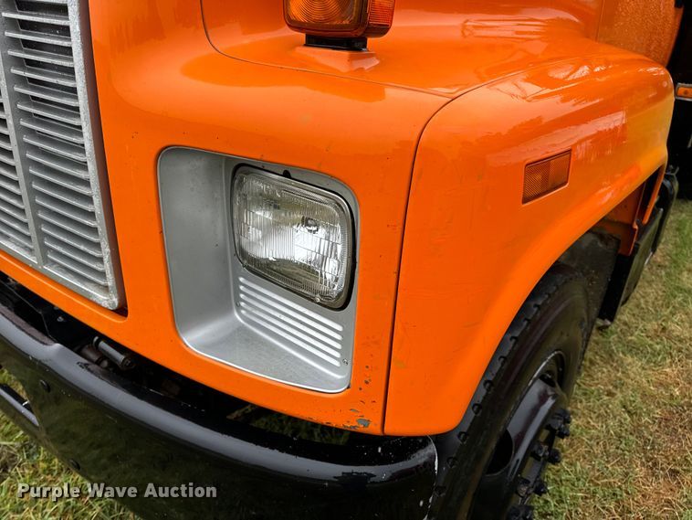 image for item OF9955 1993 Chevrolet  Kodiak C5500 dump flatbed truck