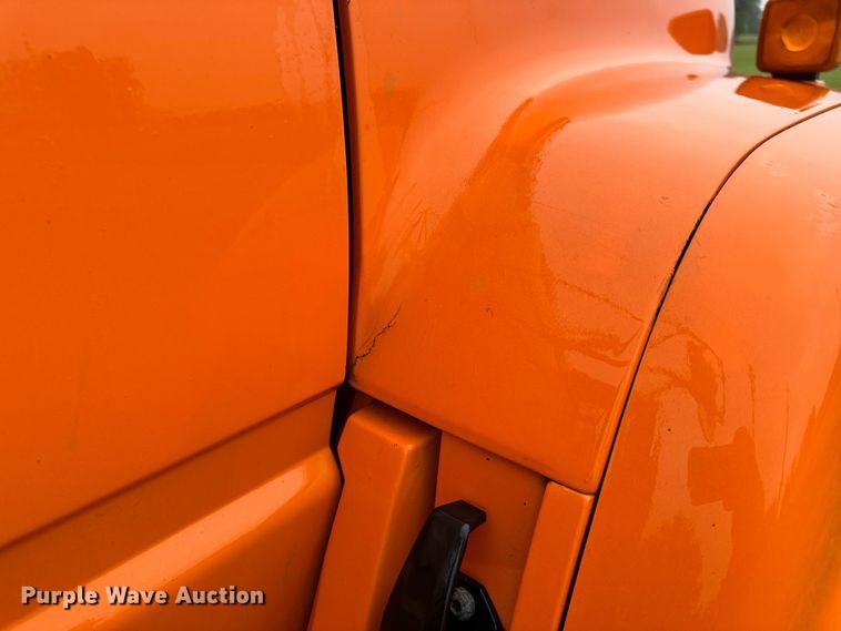 image for item OF9955 1993 Chevrolet  Kodiak C5500 dump flatbed truck