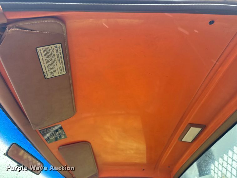 image for item OF9955 1993 Chevrolet  Kodiak C5500 dump flatbed truck