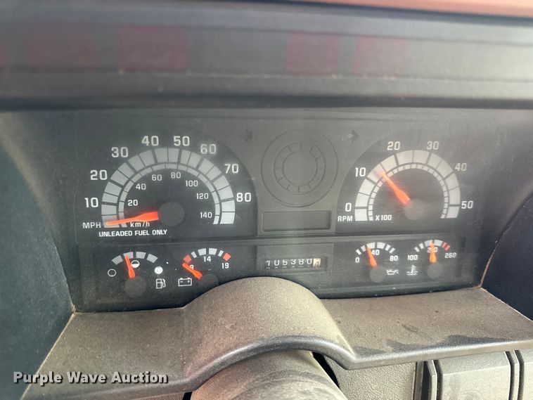 image for item OF9955 1993 Chevrolet  Kodiak C5500 dump flatbed truck