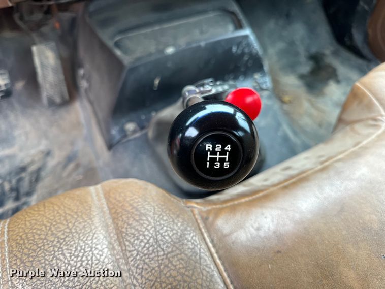 image for item OF9955 1993 Chevrolet  Kodiak C5500 dump flatbed truck