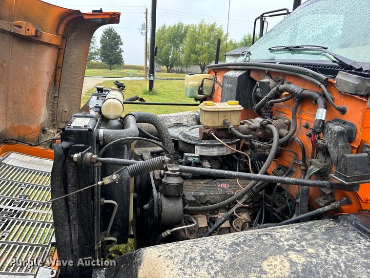 image for item OF9955 1993 Chevrolet  Kodiak C5500 dump flatbed truck