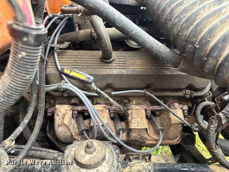 image for item OF9955 1993 Chevrolet  Kodiak C5500 dump flatbed truck