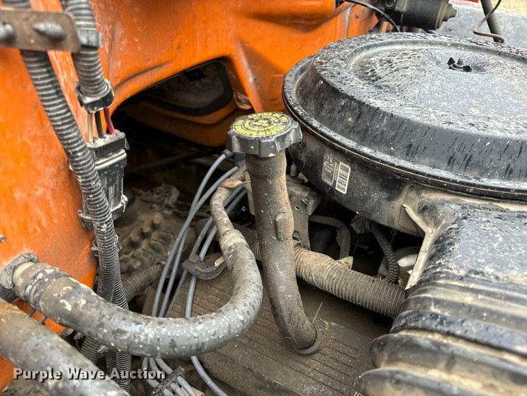 image for item OF9955 1993 Chevrolet  Kodiak C5500 dump flatbed truck