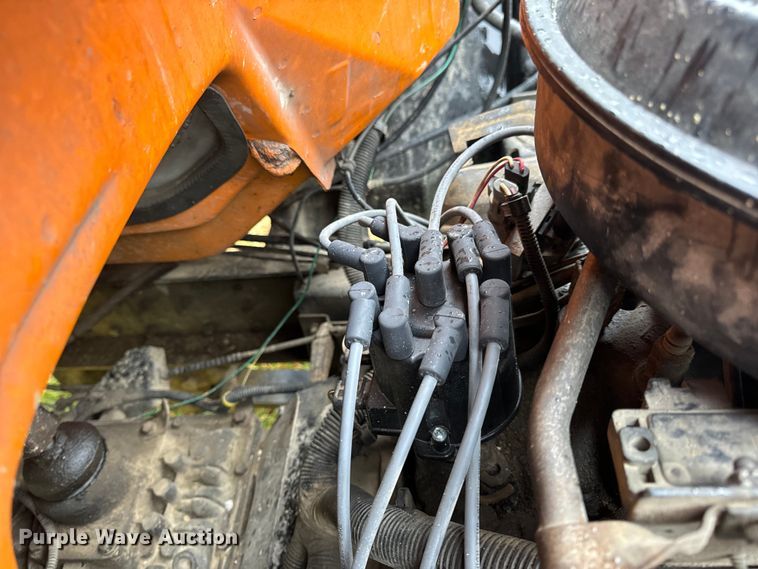 image for item OF9955 1993 Chevrolet  Kodiak C5500 dump flatbed truck