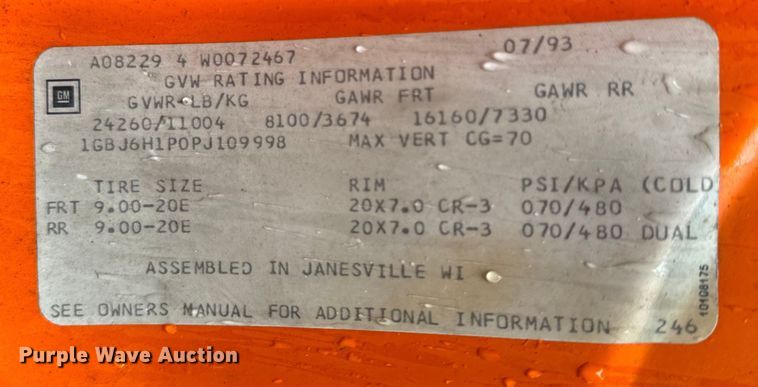 image for item OF9955 1993 Chevrolet  Kodiak C5500 dump flatbed truck