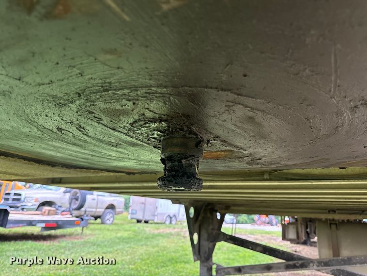 image for item OF9962 2007 Utility Trailer VS2RA refrigerated van trailer