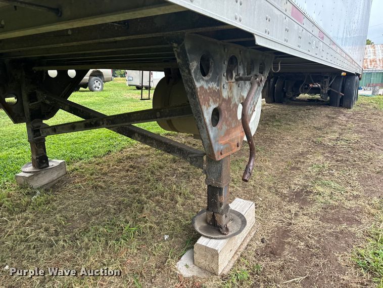 image for item OF9962 2007 Utility Trailer VS2RA refrigerated van trailer