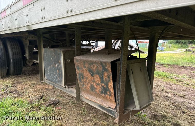 image for item OF9962 2007 Utility Trailer VS2RA refrigerated van trailer