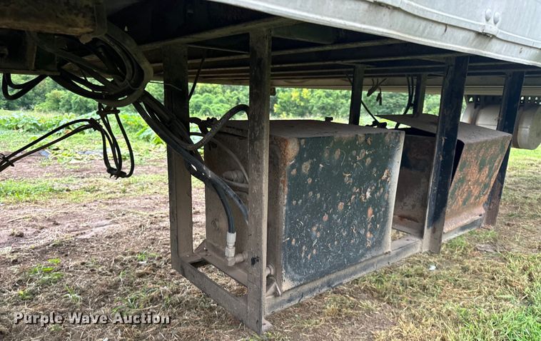 image for item OF9962 2007 Utility Trailer VS2RA refrigerated van trailer