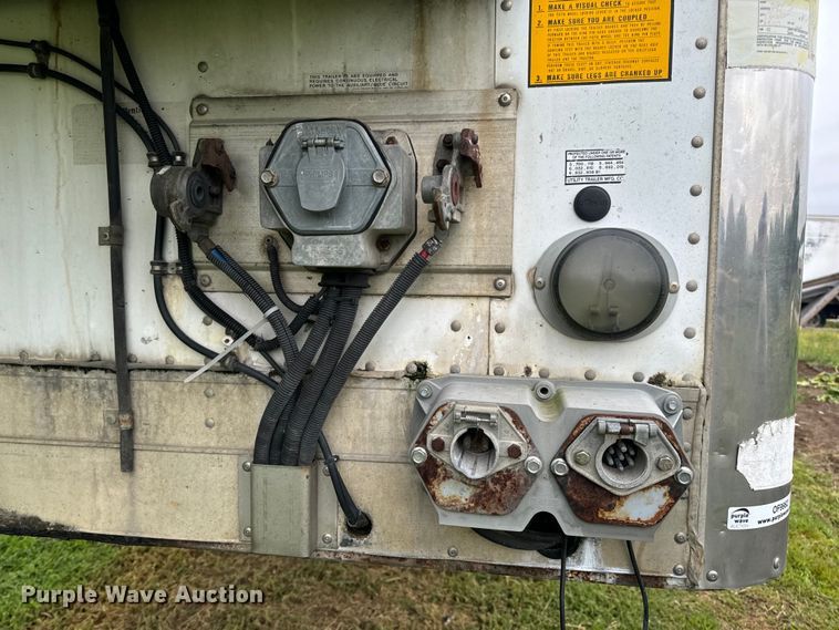 image for item OF9962 2007 Utility Trailer VS2RA refrigerated van trailer