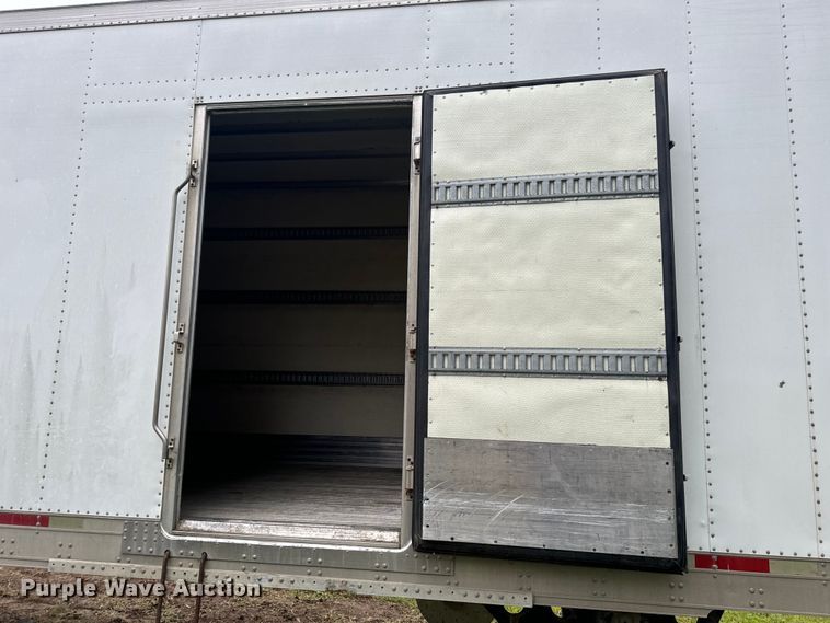 image for item OF9962 2007 Utility Trailer VS2RA refrigerated van trailer