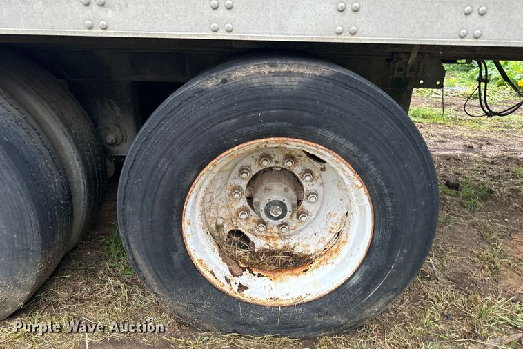 image for item OF9962 2007 Utility Trailer VS2RA refrigerated van trailer