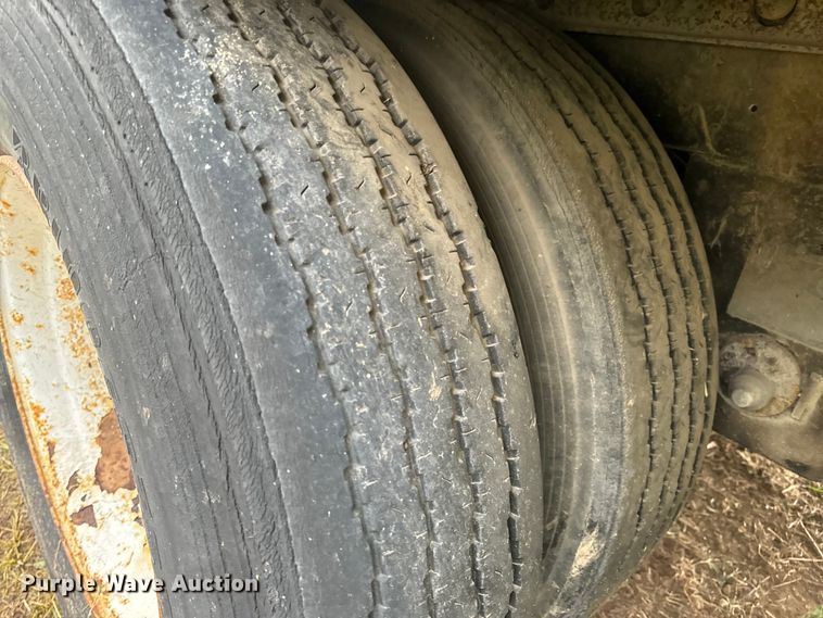 image for item OF9962 2007 Utility Trailer VS2RA refrigerated van trailer