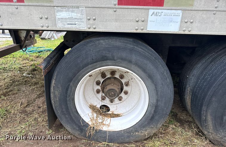 image for item OF9962 2007 Utility Trailer VS2RA refrigerated van trailer