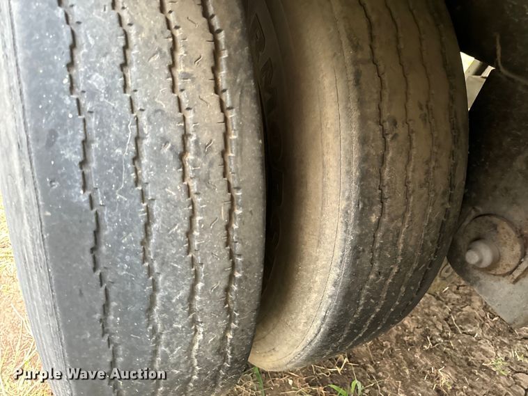 image for item OF9962 2007 Utility Trailer VS2RA refrigerated van trailer