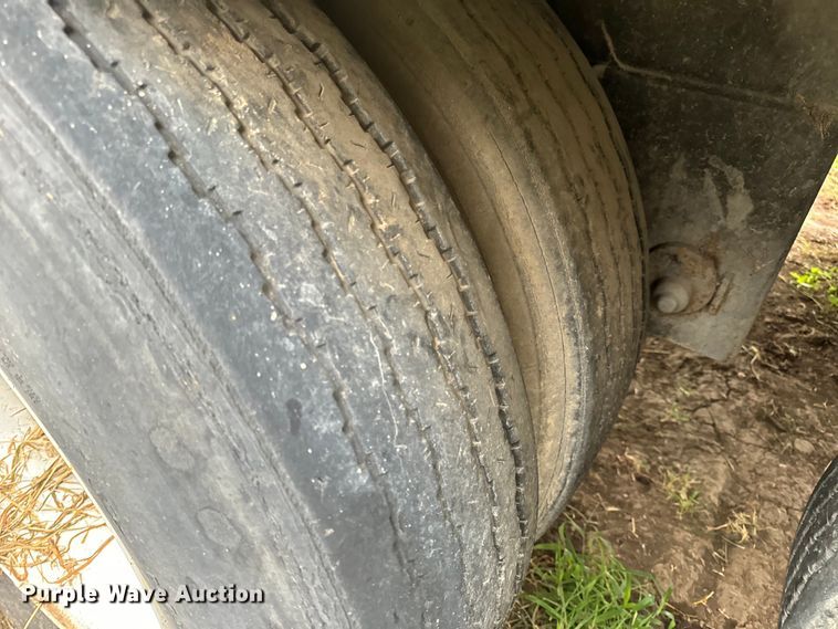 image for item OF9962 2007 Utility Trailer VS2RA refrigerated van trailer