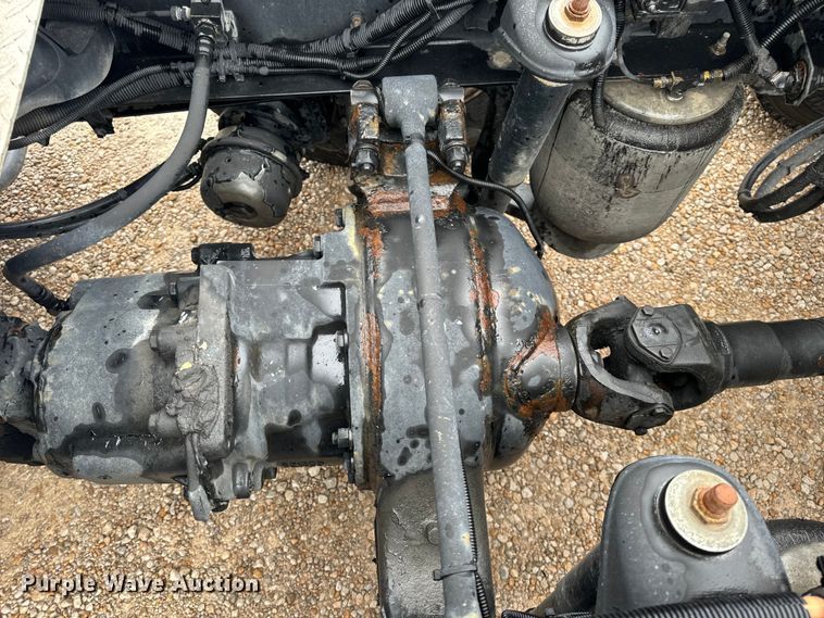 image for item OF9968 2014 Kenworth T660 semi truck