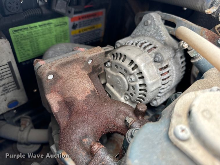 image for item OF9968 2014 Kenworth T660 semi truck