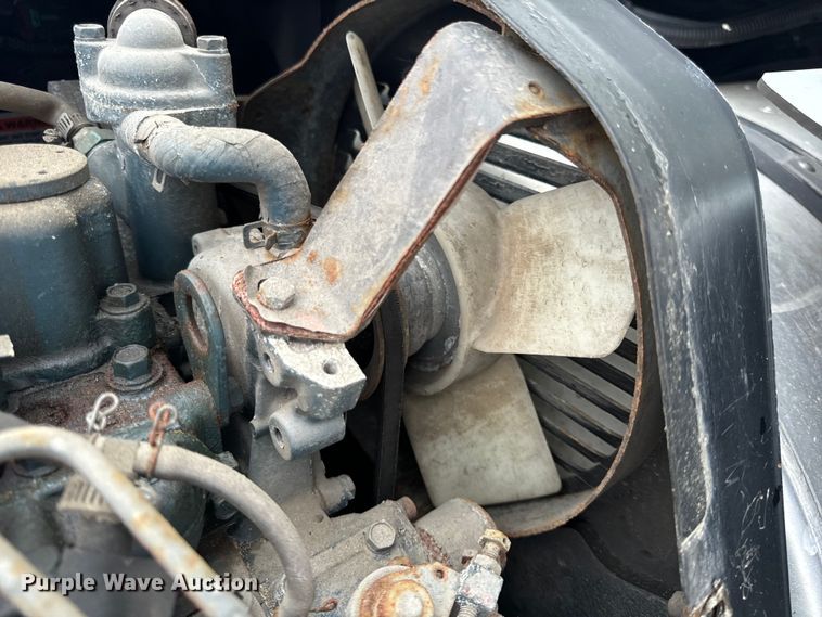 image for item OF9968 2014 Kenworth T660 semi truck