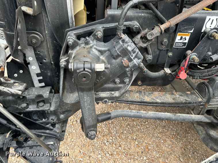 image for item OF9968 2014 Kenworth T660 semi truck