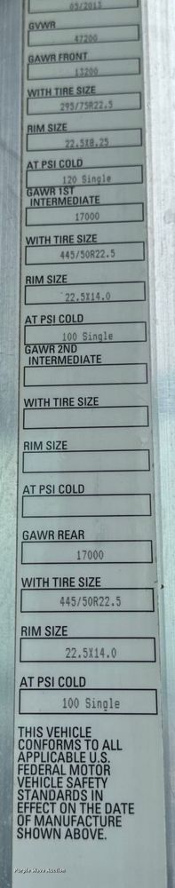 image for item OF9968 2014 Kenworth T660 semi truck