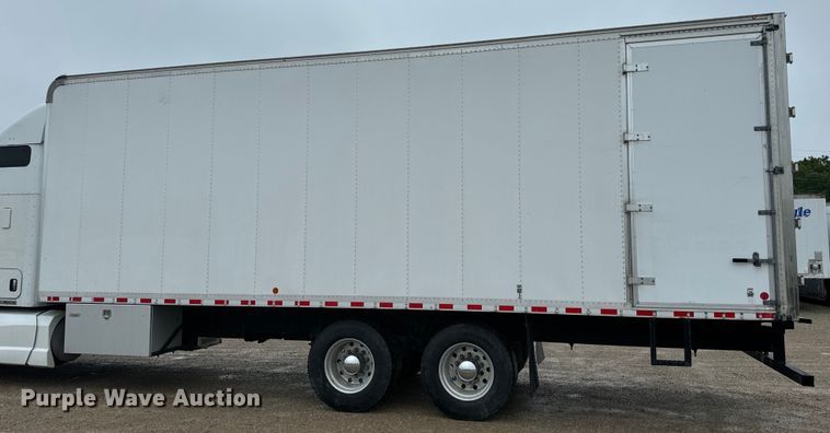 image for item OF9969 2013 Kenworth T660 box truck