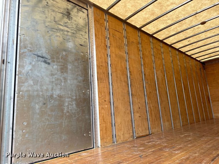 image for item OF9969 2013 Kenworth T660 box truck