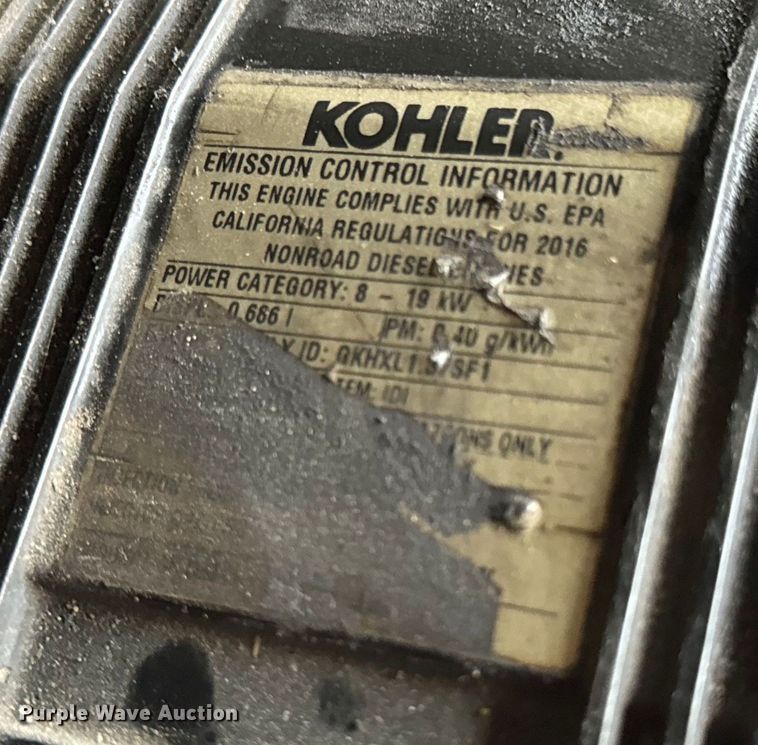 image for item OF9969 2013 Kenworth T660 box truck