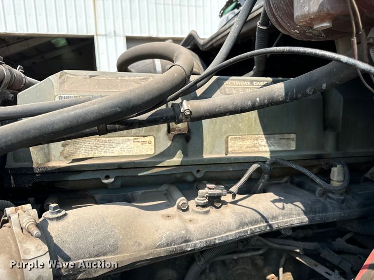 image for item OG9600 2005 Freightliner  Columbia semi truck