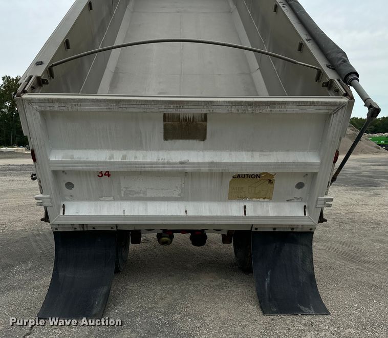 image for item OG9624 1986 CMC end dump trailer