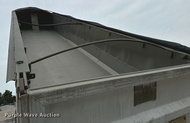 image for item OG9624 1986 CMC end dump trailer