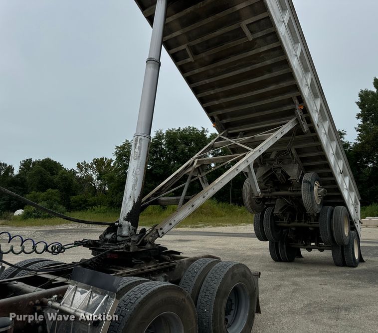 image for item OG9624 1986 CMC end dump trailer