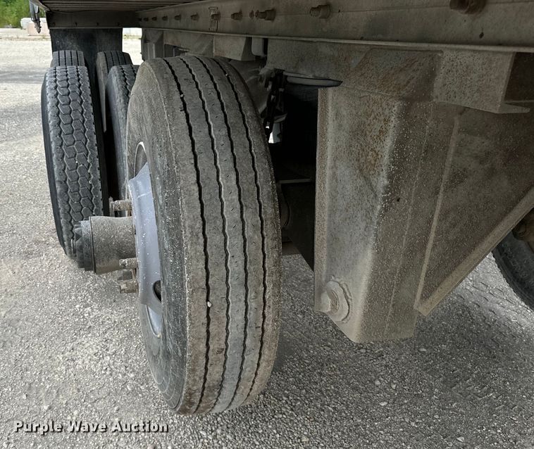 image for item OG9624 1986 CMC end dump trailer