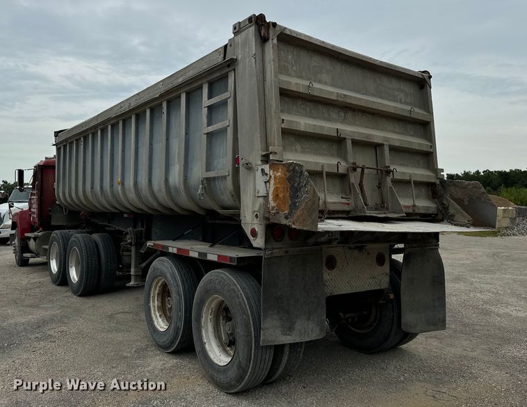 image for item OG9625 1974 Fruehauf ND DA5 24 end dump trailer